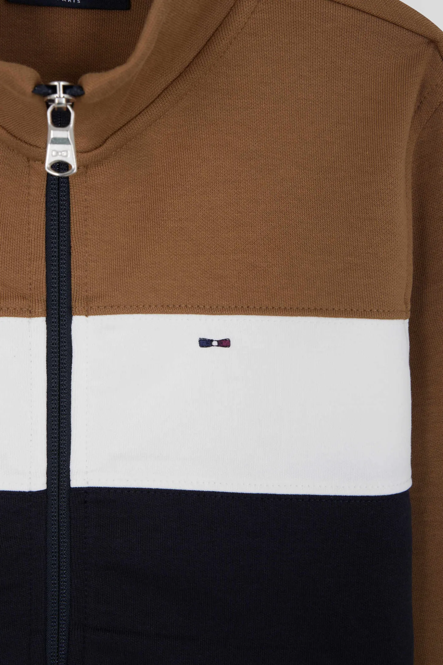 Sweatshirt zippé tricolore à col montant en coton mélangé camel coupe Regular