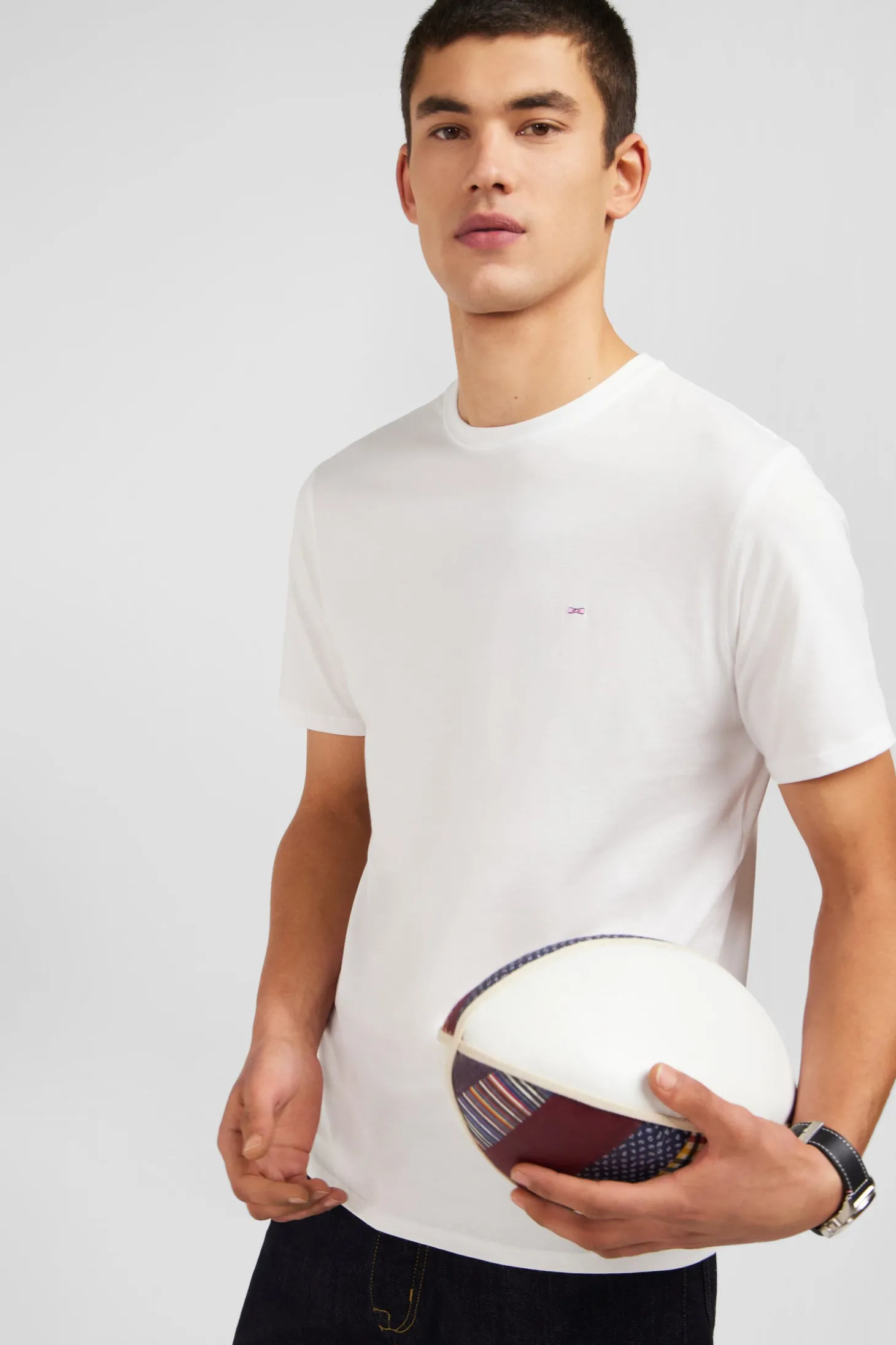 T-shirt blanc col rond à manches courtes