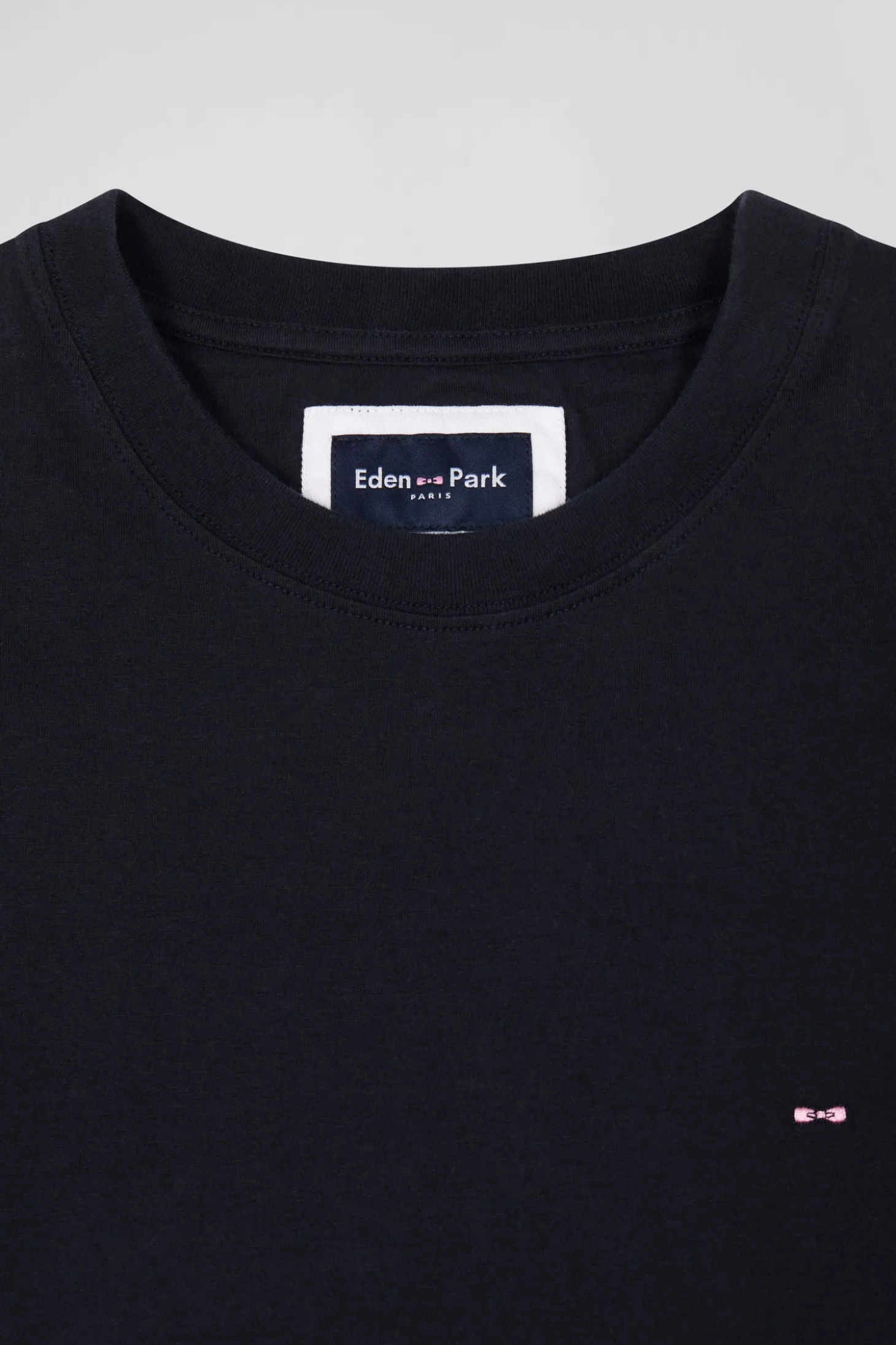 T-shirt manches courtes en coton bleu marine patch dos coupe Regular