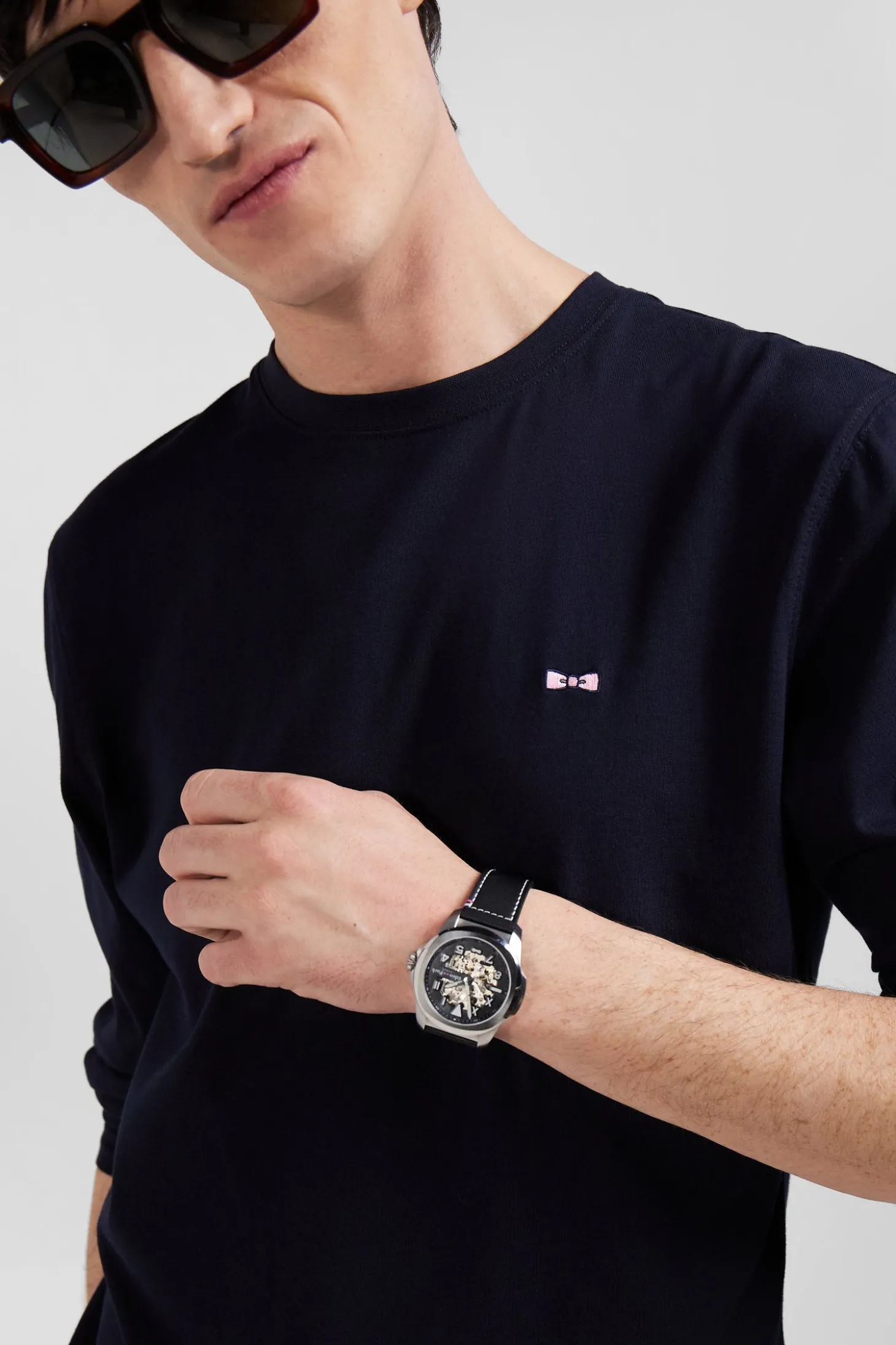T-shirt manches longues en coton bleu marine broderie dos N°10 coupe Regular